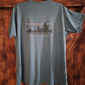Patagonia Capilene Cool Daily Tee Large Blue Green Graphic Back Logo Shirt